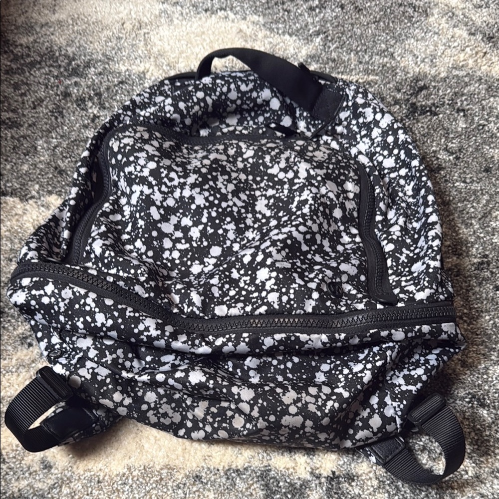 Lululemon Athletica Adventurer Bleached Starlight Black Backpack 17L